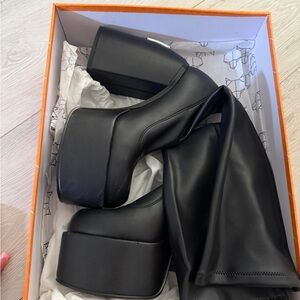 Naked Wolfe
Women's Spice Boot